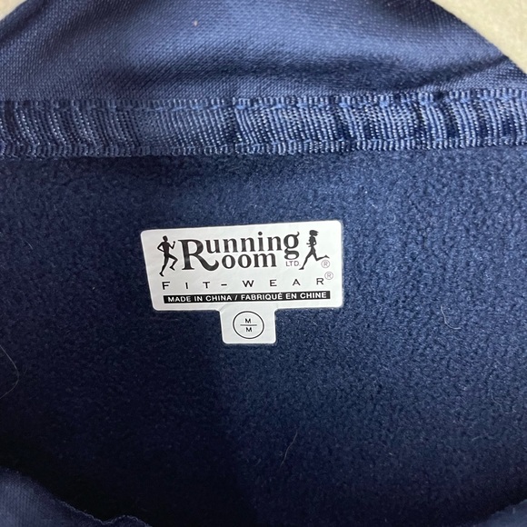 Women’s Ultralight Running Room Fit-Wear Puffer Jacket | Medium - Picture 2 of 5